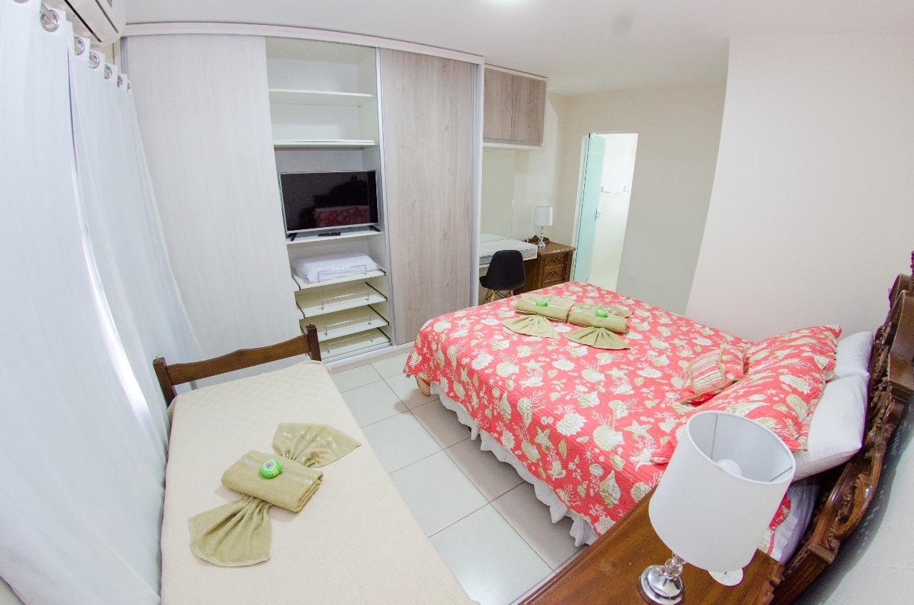 Quarto Triplo Luxo banheiro privativo
