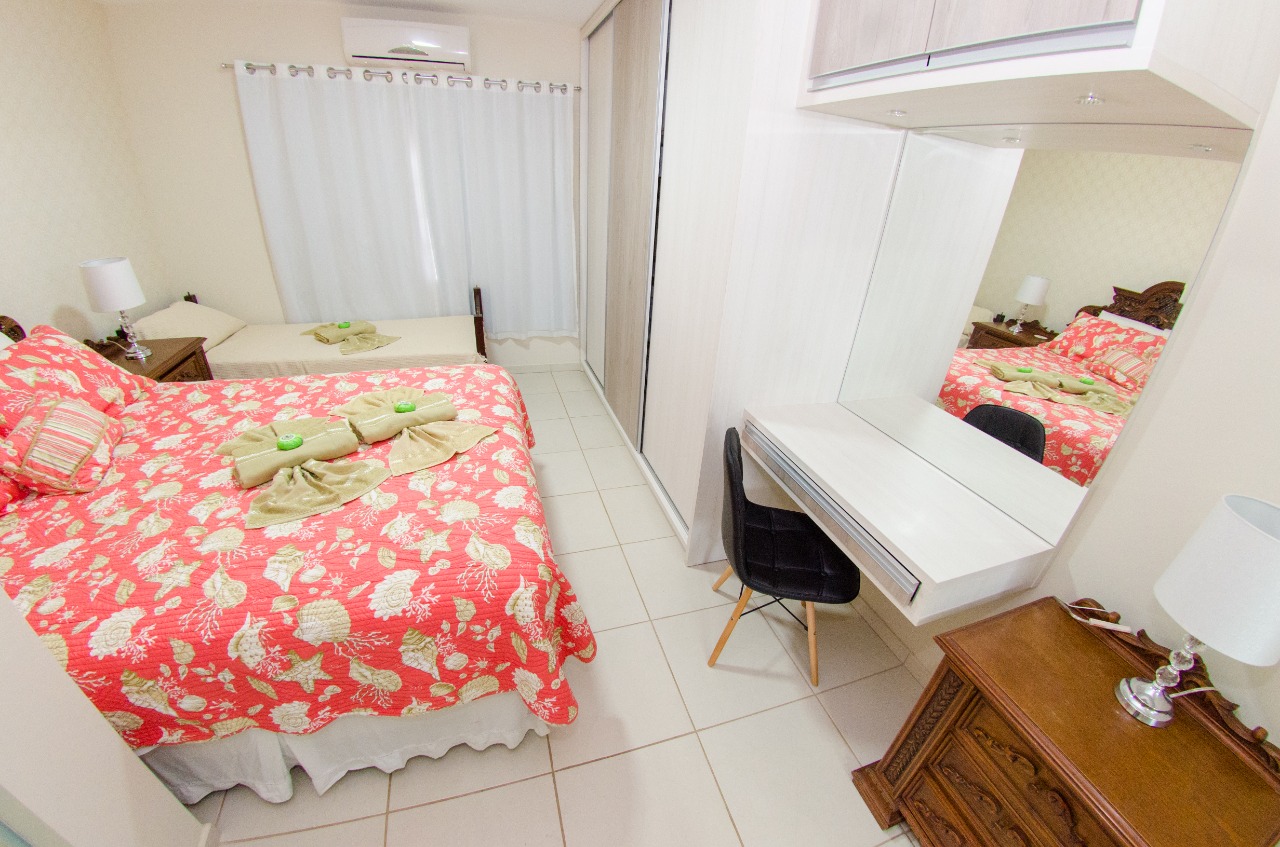 Quarto Triplo Luxo Banheiro Privativo
